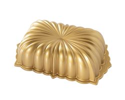 Forma na biskupský chlebíček Nordic Ware Classic, zlatá,1,4l