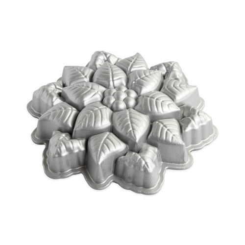 Nordic Ware Forma na bábovku Vánoční hvězda, 1,4 l, stříbrná