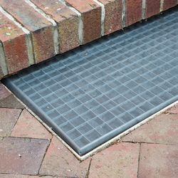 Krycí mřížka na světlík