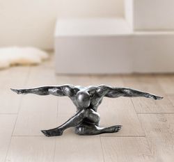 Soška cliffhanger,12 cm, barva stříbrná