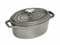 Oválný litinový hrnec s poklicí Staub Cocotte, grafitově šedá, 31 cm / 5,5 l