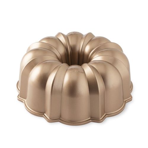 Forma na bábovku Nordic Ware Original, karamelová, 2,84 l