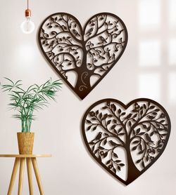 Kovová dekorace srdce se stromem