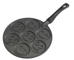 Nordic Ware Pánev na lívance, smajlík